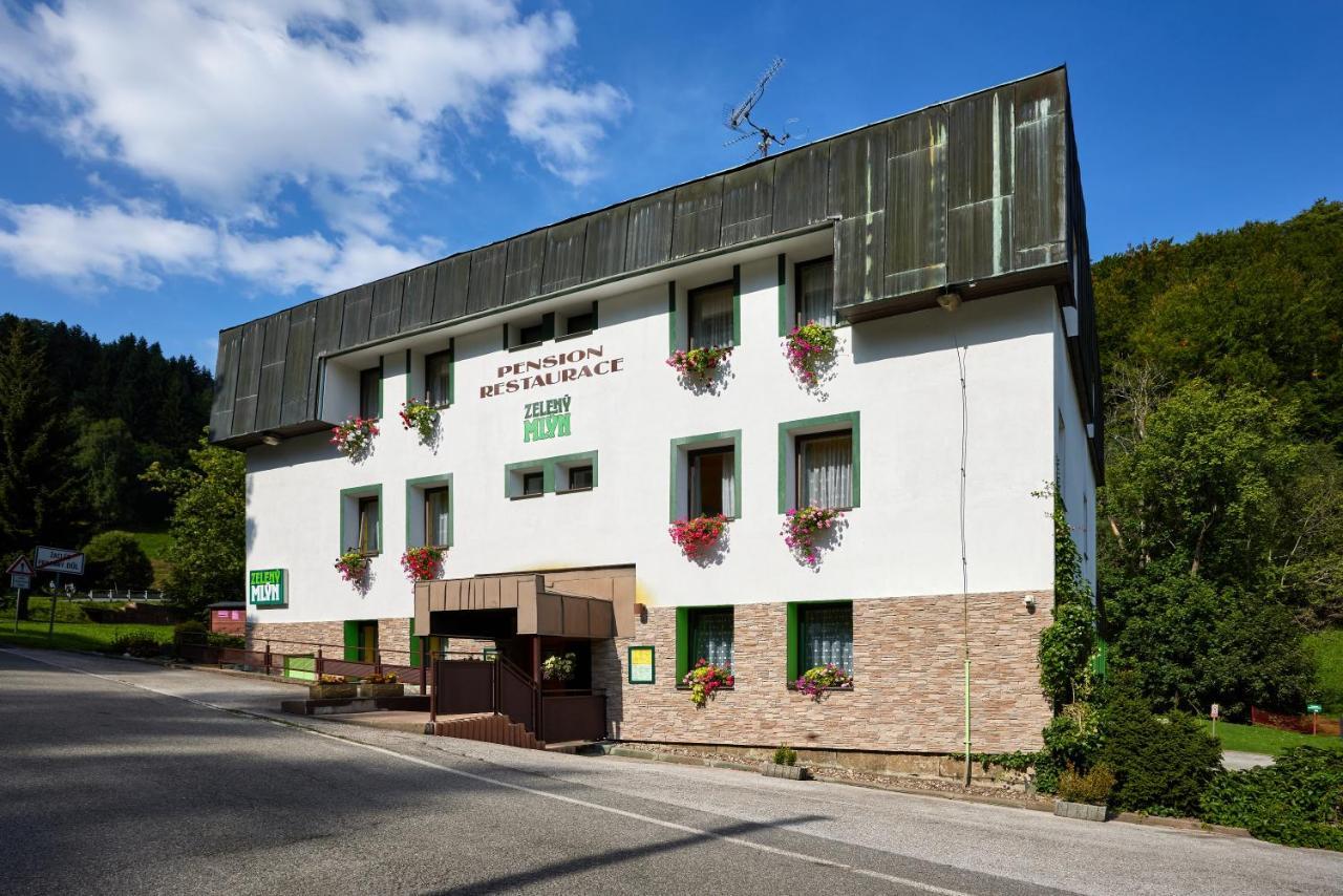 Žacléř 泽林穆艺旅馆&餐厅酒店 外观 照片